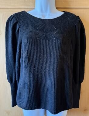 Liz claiborne sweater Women’s XS Black puff Sleeve Knit Details Soft Luxury
